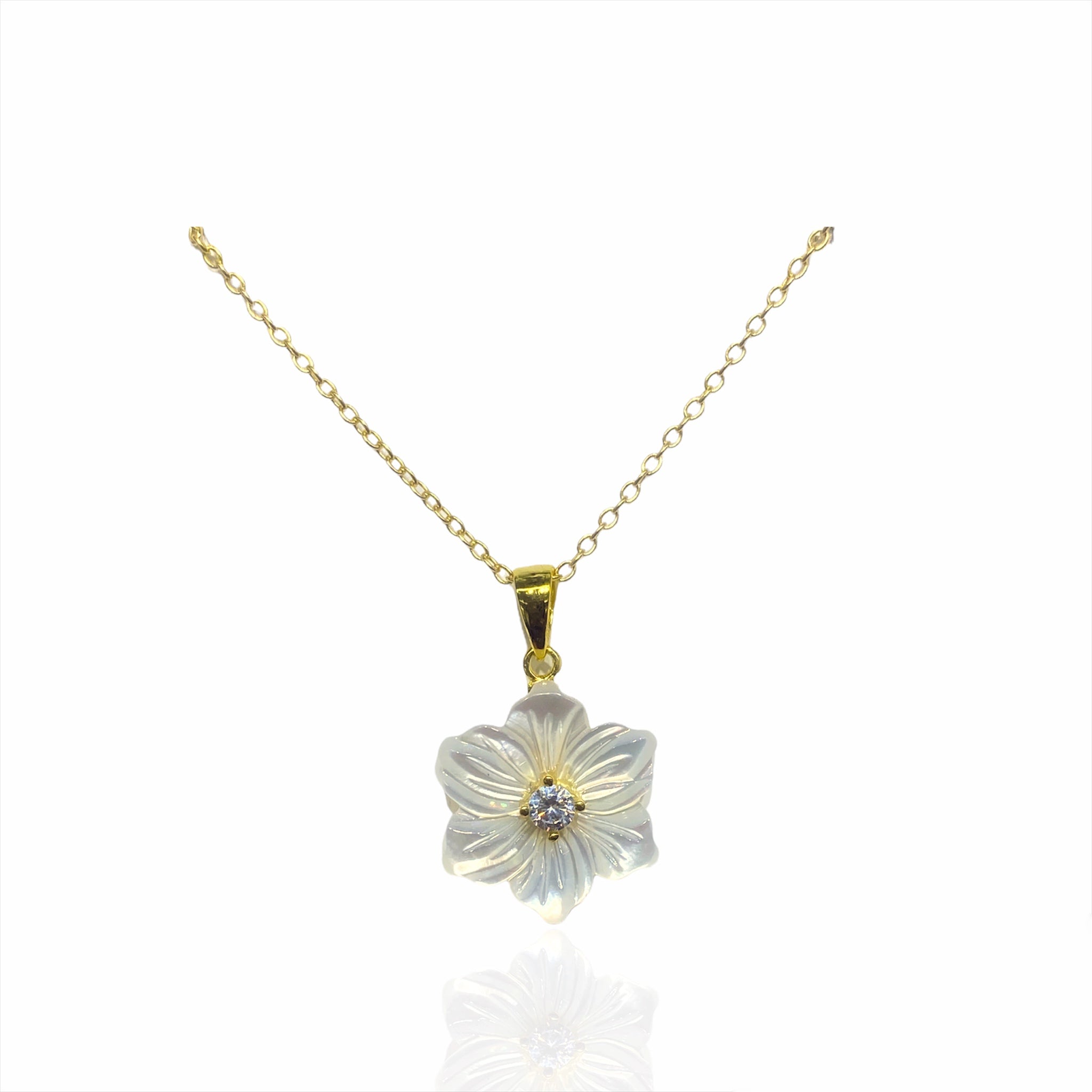 Mother of Pearl Flower Pendant Necklace Shell Plumeria 