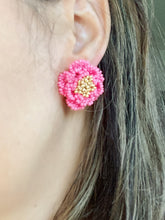 Load image into Gallery viewer, Enilda Flower Earrings
